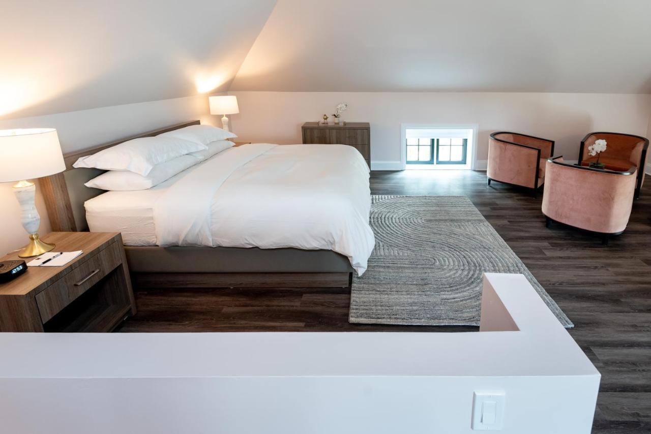 The Glenerin Inn Mississauga Zewnętrze zdjęcie