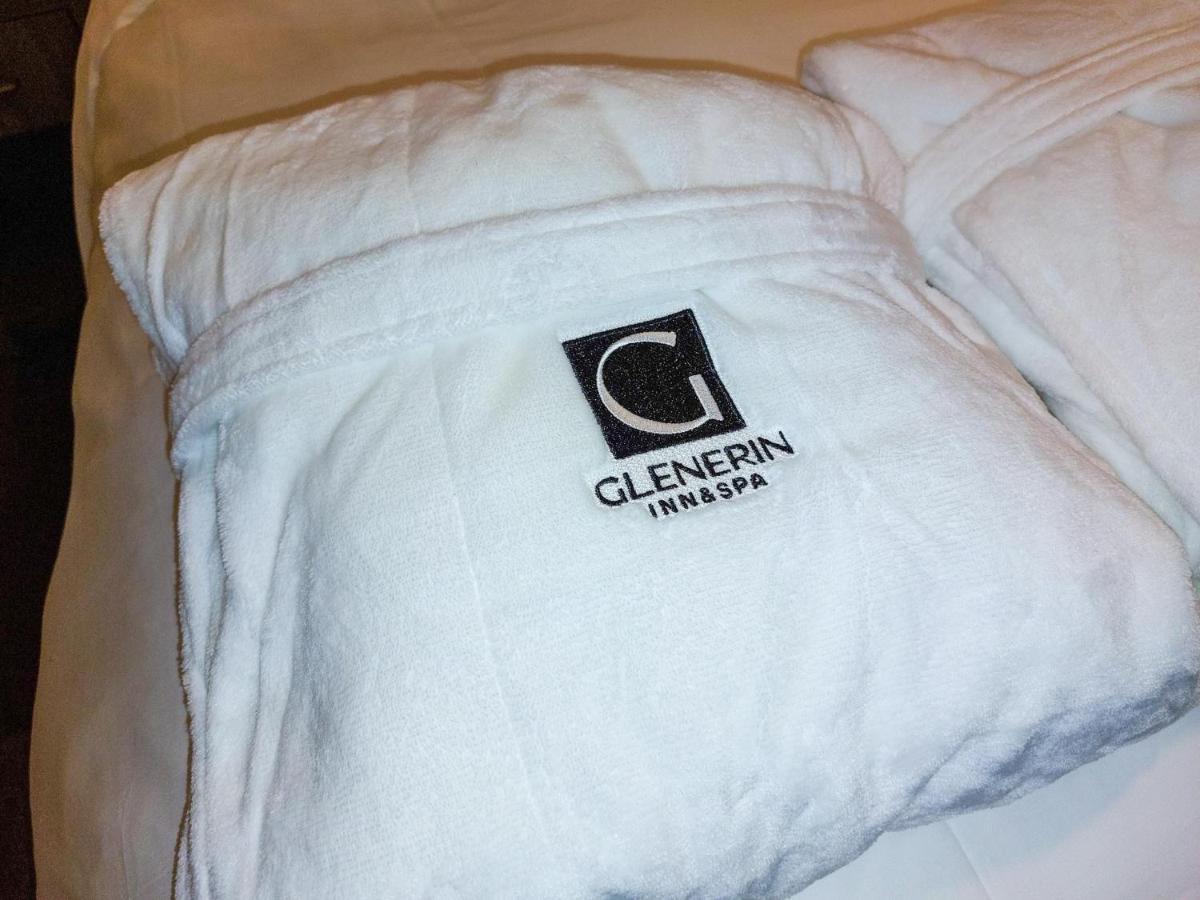 The Glenerin Inn Mississauga Zewnętrze zdjęcie